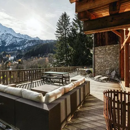 Peter Pan Luxe Sauna Jacuzzi Cinema Vue 180 Chalet *