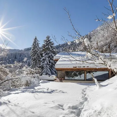 Chalet Peter Pan Luxe Sauna Jacuzzi Cinema Vue 180 *